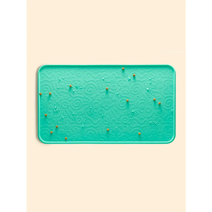 Yomp Splashmat Silicone Pet Food Mat – Non-Slip, Waterproof, and Pet-Safe Tray with Raised Edge for Dog Food and Water Bowls